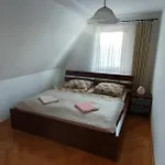 Dworek Nad Potokiem *