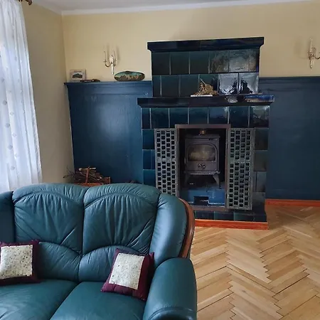 Dworek Nad Potokiem Feriehus *