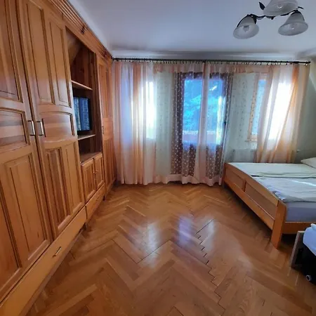 Dworek Nad Potokiem