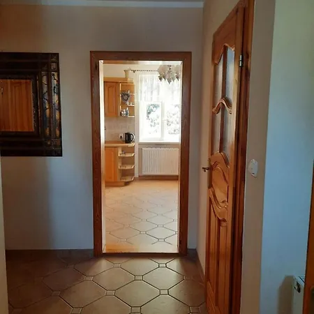 Dworek Nad Potokiem بيت للعطل *