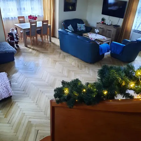 Dworek Nad Potokiem Semesterbostad *