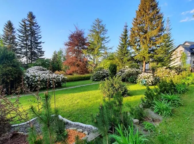 Holiday home Dworek Nad Potokiem